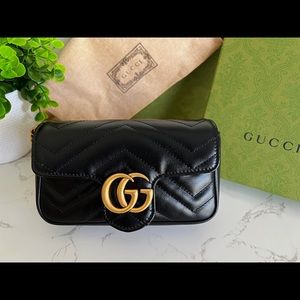 Gucci GG Marmont Matelasse Mini Bag